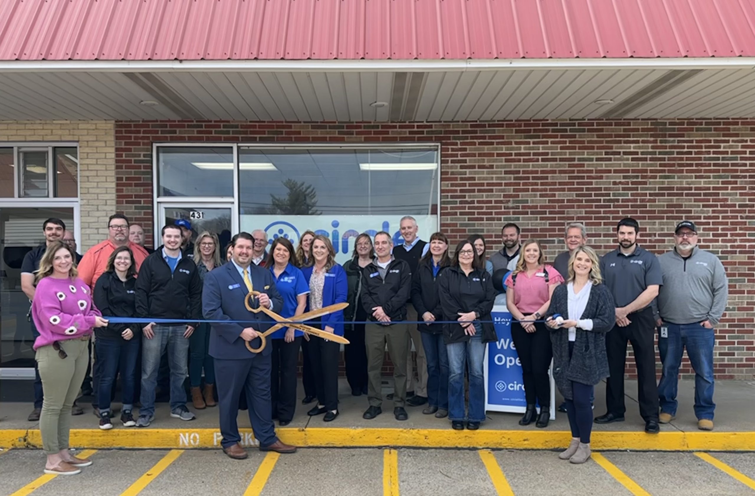 Circle Fiber Unveils Jackson Retail Store With Grand Opening Ribbon